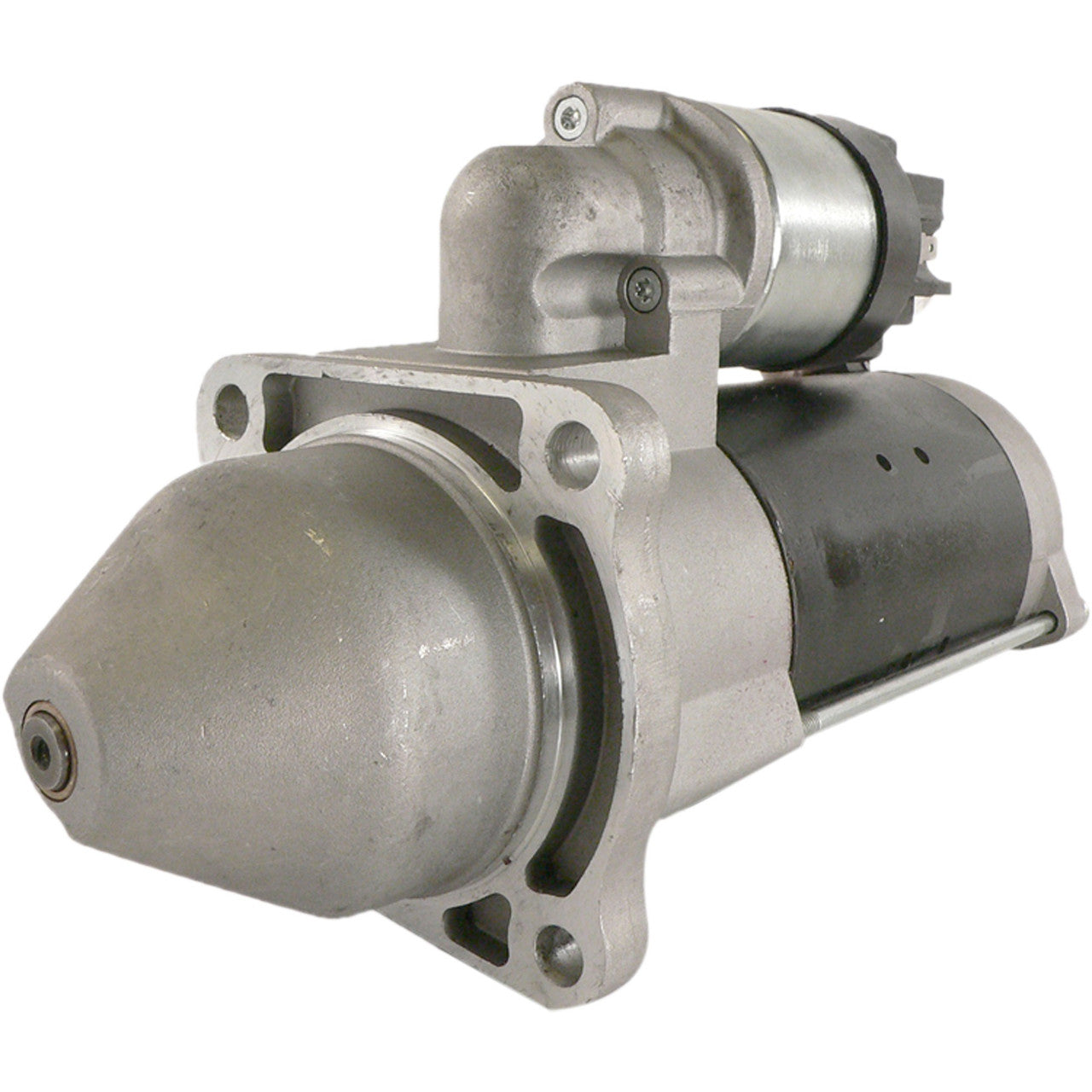 Starter motor for farm tractors